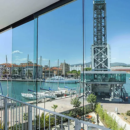 Kyriad Prestige Toulon - L S S M - Centre Port ホテル ラ・セーヌ・シュル・メール