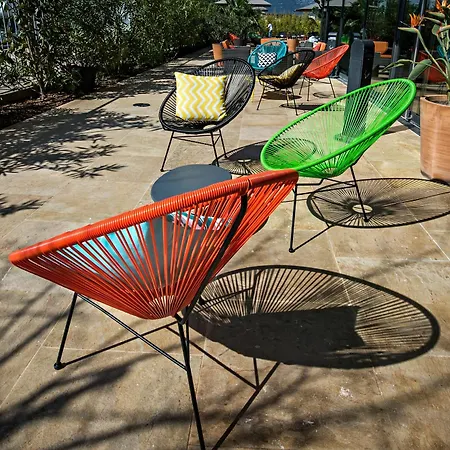 ホテル Kyriad Prestige Toulon - L S S M - Centre Port 3*